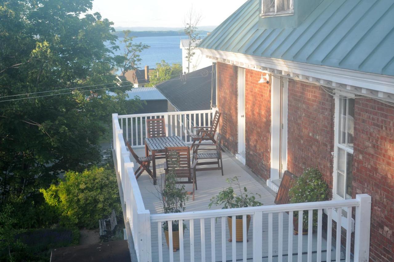 Napier House Lejlighed Campbellton Eksteriør billede